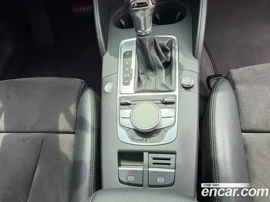 Audi A3 2015 2.0 гидро в Москве № 2057769, фото 10