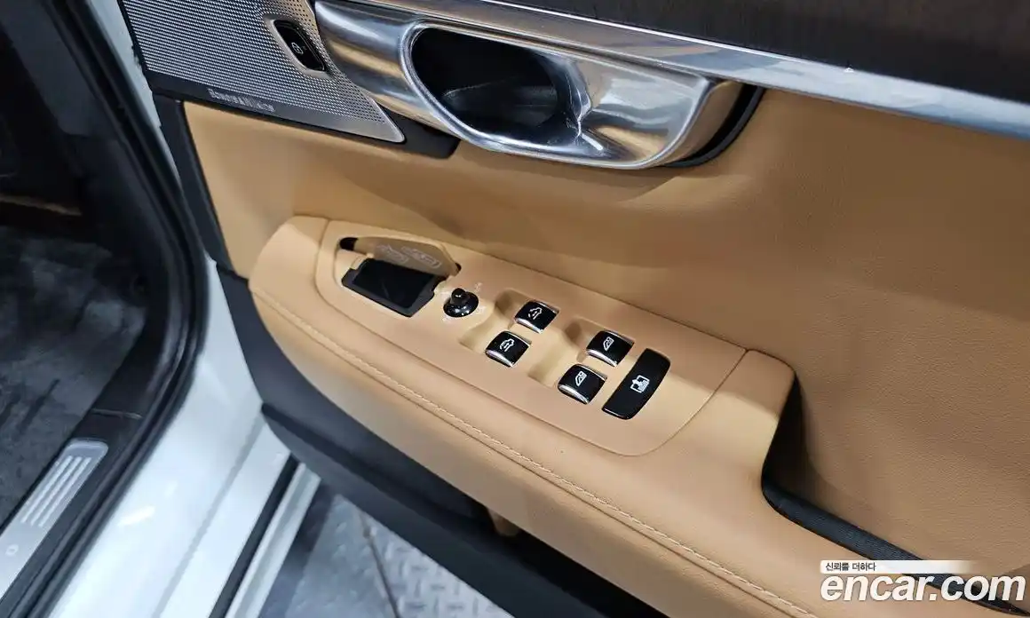 Volvo S90 2022 2.0 гидро в Москве № 2057924, фото 37