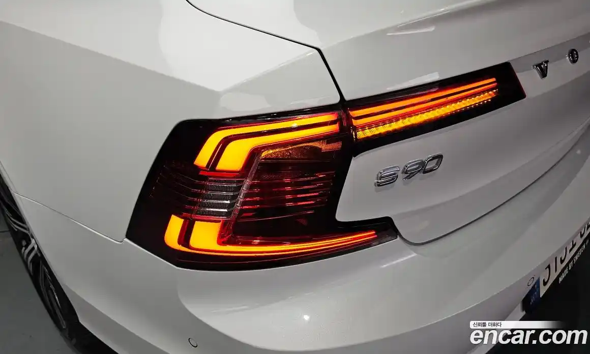 Volvo S90 2022 2.0 гидро в Москве № 2057924, фото 9