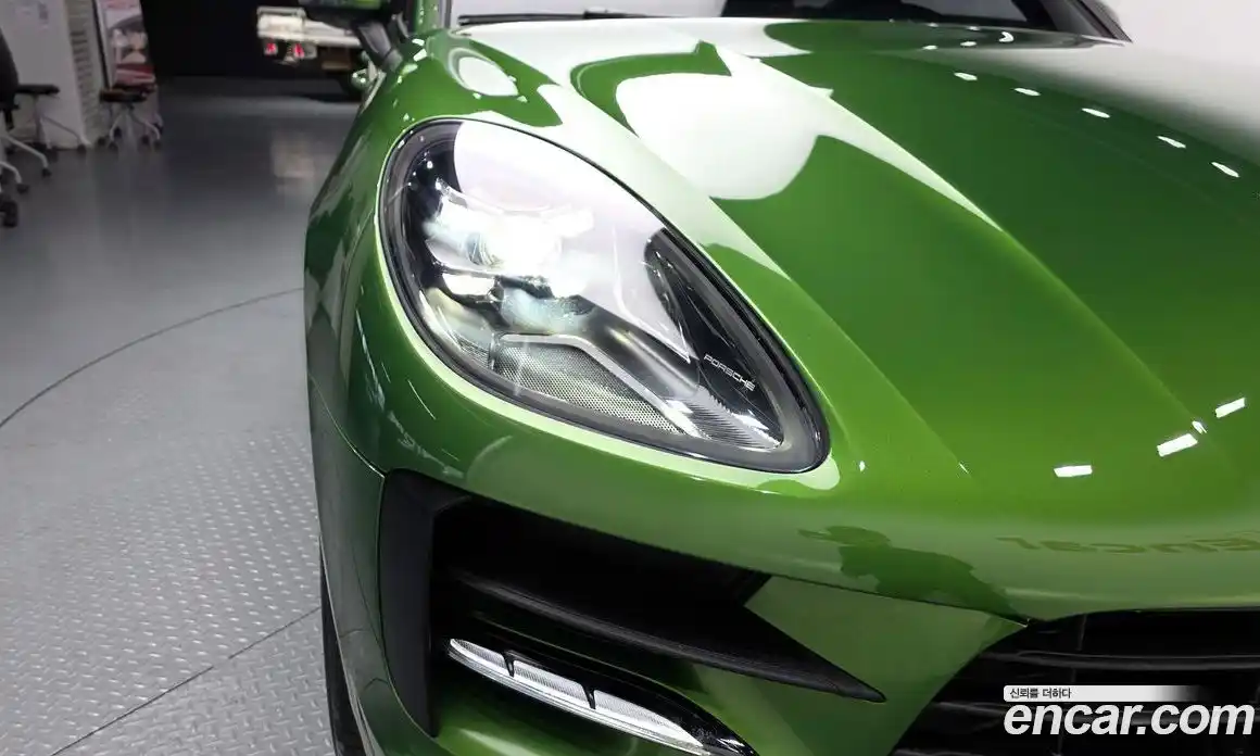 Porsche Macan 2021 2.0 гидро в Москве № 2058298, фото 8