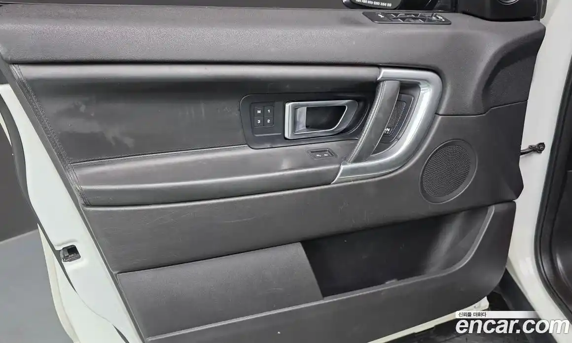 Land Rover Discovery Sport 2017 2.0 гидро в Москве № 2058944, фото 14