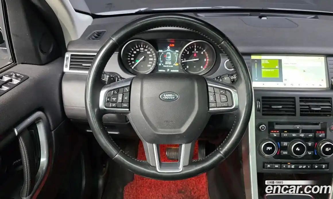 Land Rover Discovery Sport 2017 2.0 гидро в Москве № 2058944, фото 19