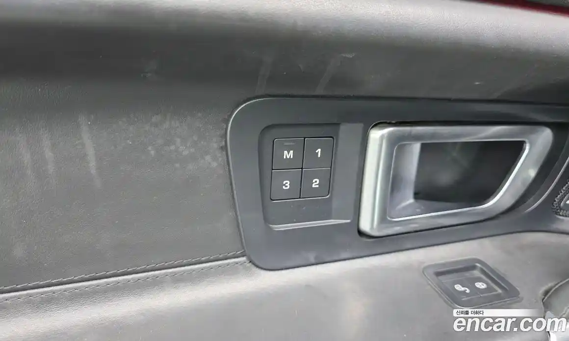 Land Rover Discovery Sport 2017 2.0 гидро в Москве № 2058944, фото 23