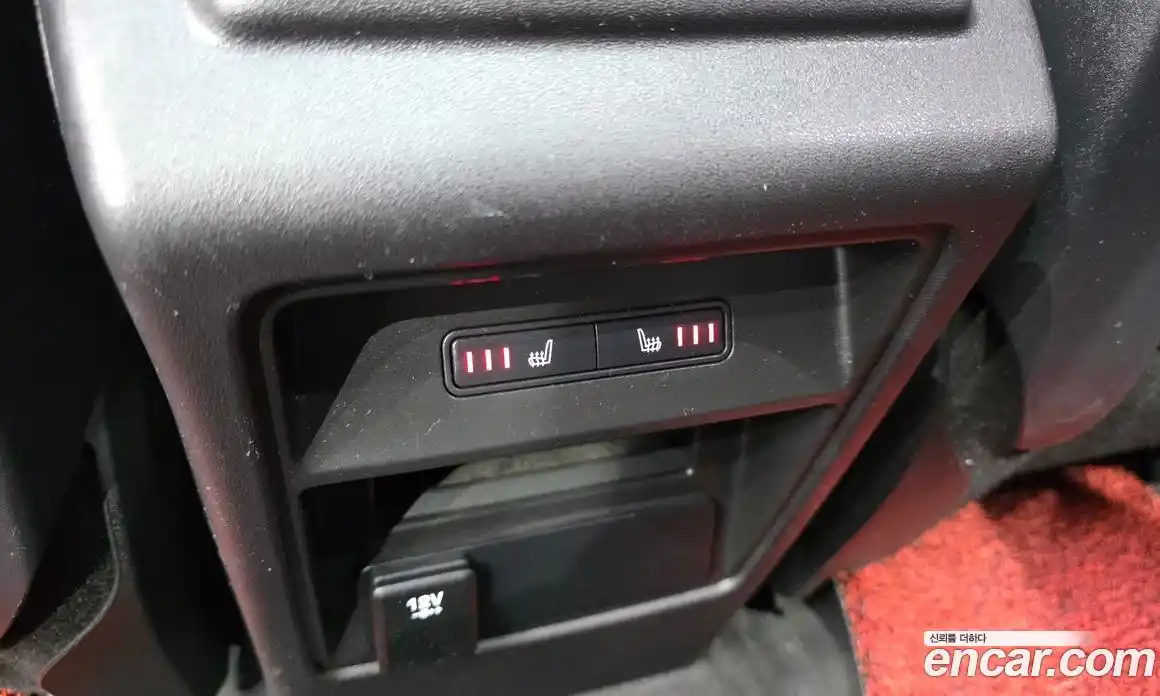 Land Rover Discovery Sport 2017 2.0 гидро в Москве № 2058944, фото 24