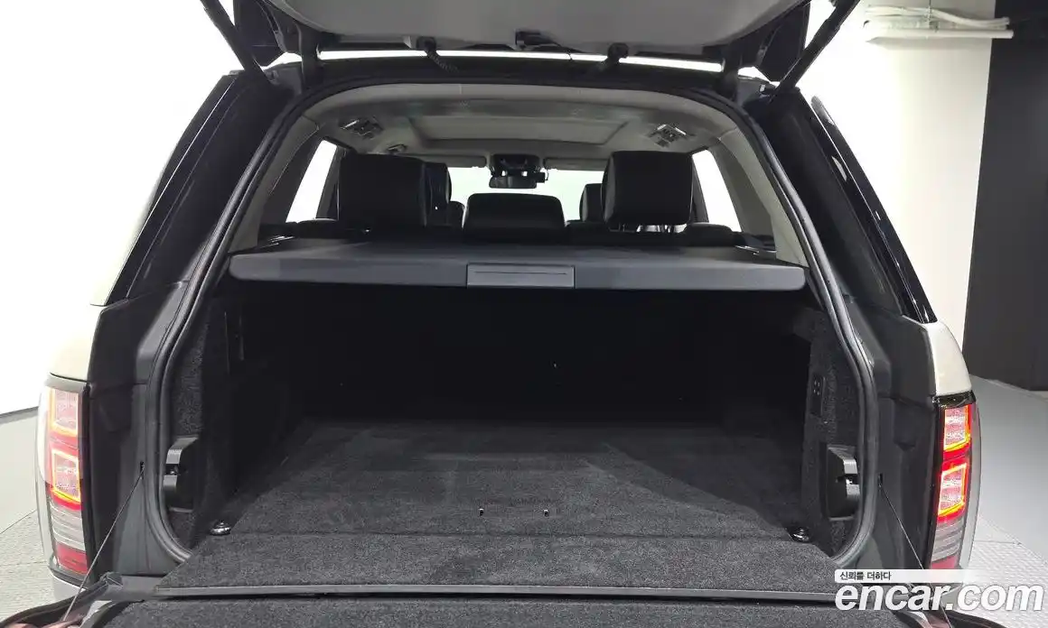 Land Rover Range-Rover 2015 5.0 гидро в Москве № 2058989, фото 20
