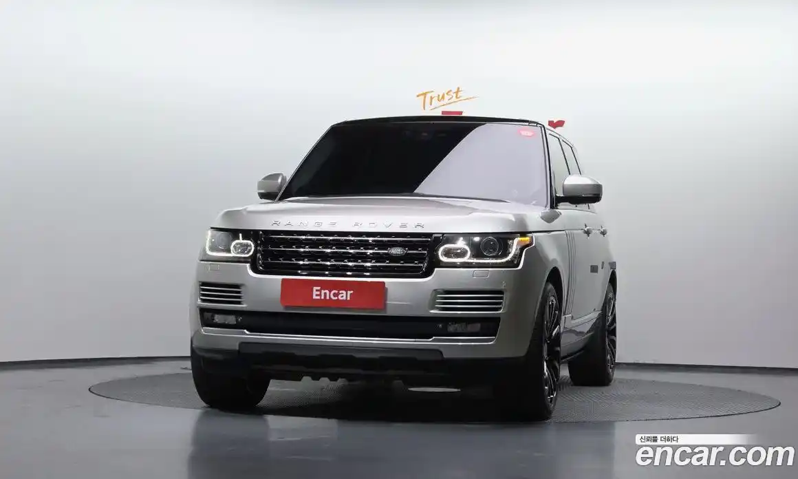 Land Rover Range-Rover 2015 5.0 гидро в Москве № 2058989, фото 3