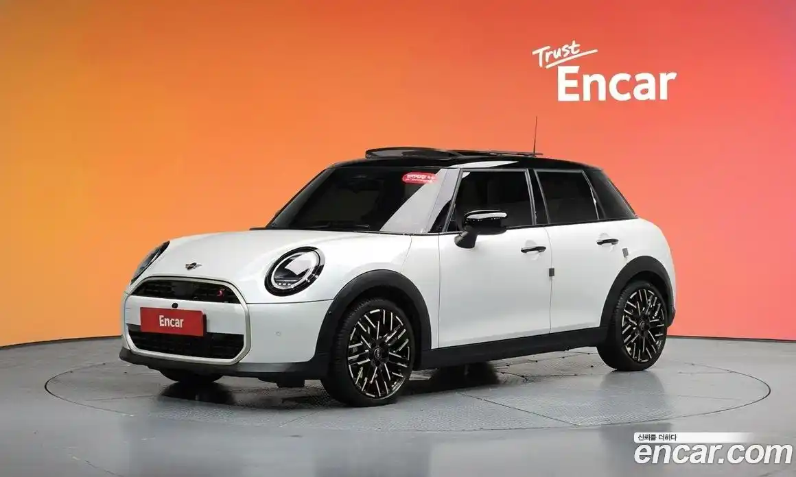 Mini Cooper 2025 2.0 гидро в Москве № 2059188, фото 30