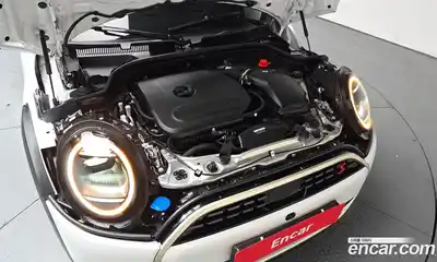 Mini Cooper 2025 2.0 гидро в Москве № 2059188, миниатюра 5