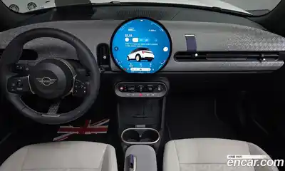 Mini Cooper 2025 2.0 гидро в Москве № 2059188, миниатюра 9
