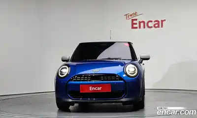 Mini Cooper 2025 2.0 гидро в Москве № 2059190, миниатюра 3