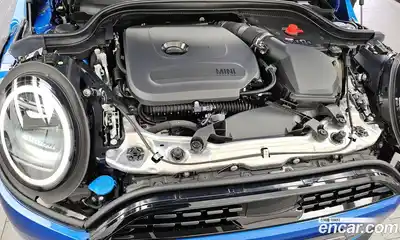 Mini Cooper 2025 2.0 гидро в Москве № 2059190, миниатюра 6