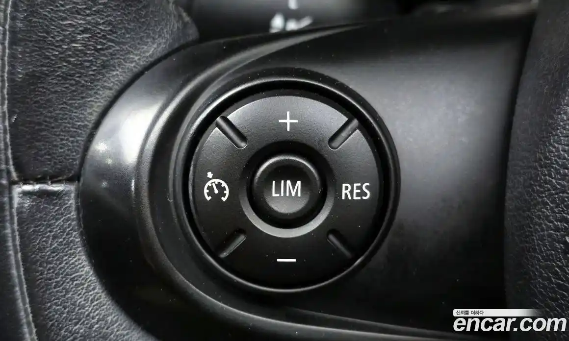 Mini Cooper 2015 1.5 гидро в Москве № 2059608, фото 15