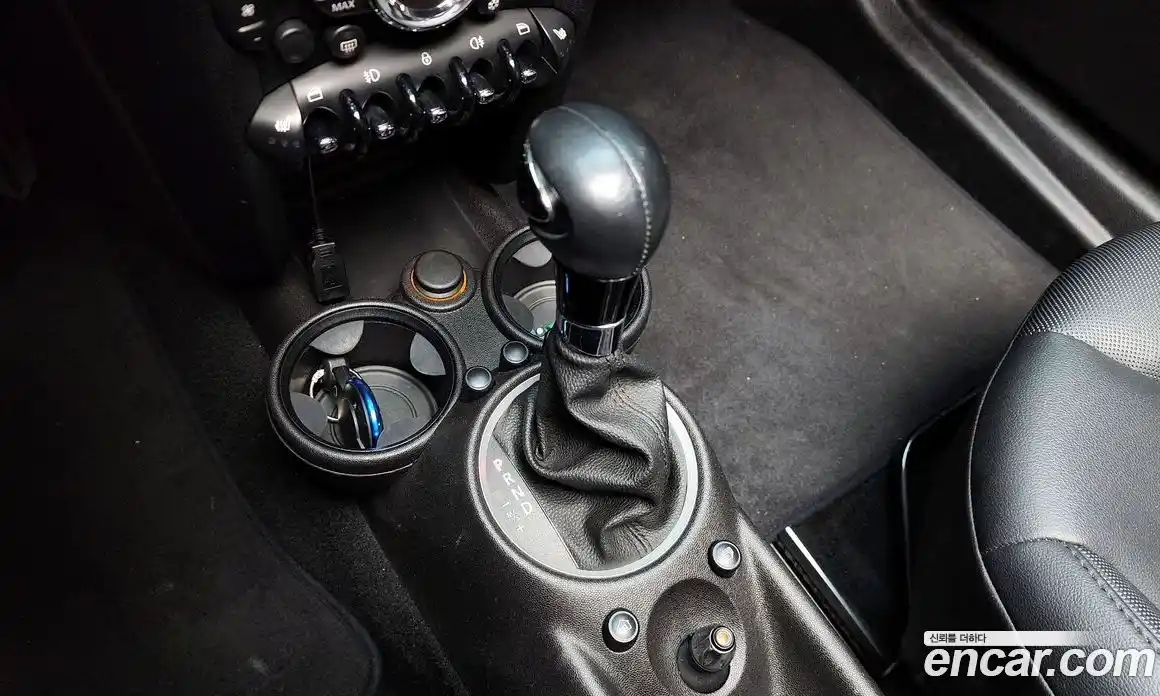 Mini Roadster 2012 1.6 гидро в Москве № 2059628, фото 9