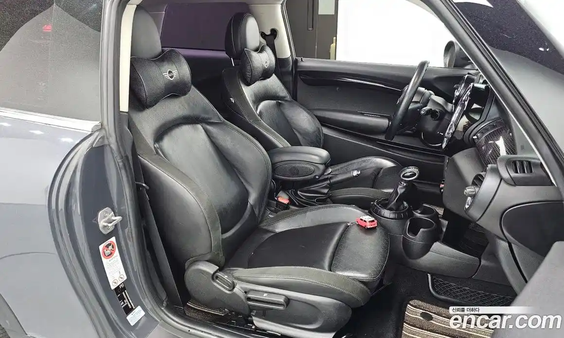 Mini Cooper 2015 2.0 гидро в Москве № 2059649, фото 11