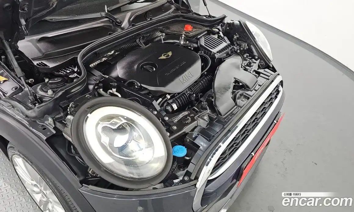 Mini Cooper 2015 2.0 гидро в Москве № 2059649, фото 6