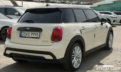 Mini Cooper 2022 1.5 гидро в Москве № 2059710, миниатюра 2