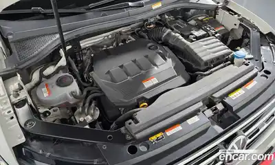 Volkswagen Tiguan 2023 2.0 гидро в Москве № 2060334, миниатюра 6