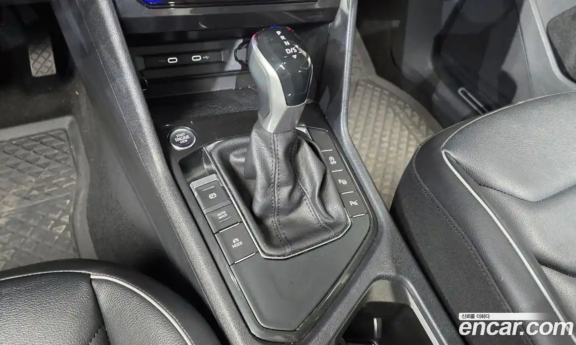 Volkswagen Tiguan 2023 2.0 гидро в Москве № 2060334, фото 9