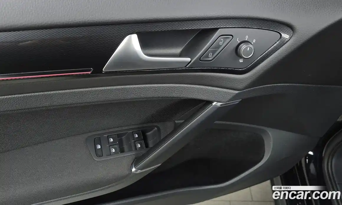 Volkswagen Golf 2017 2.0 гидро в Москве № 2060566, фото 18