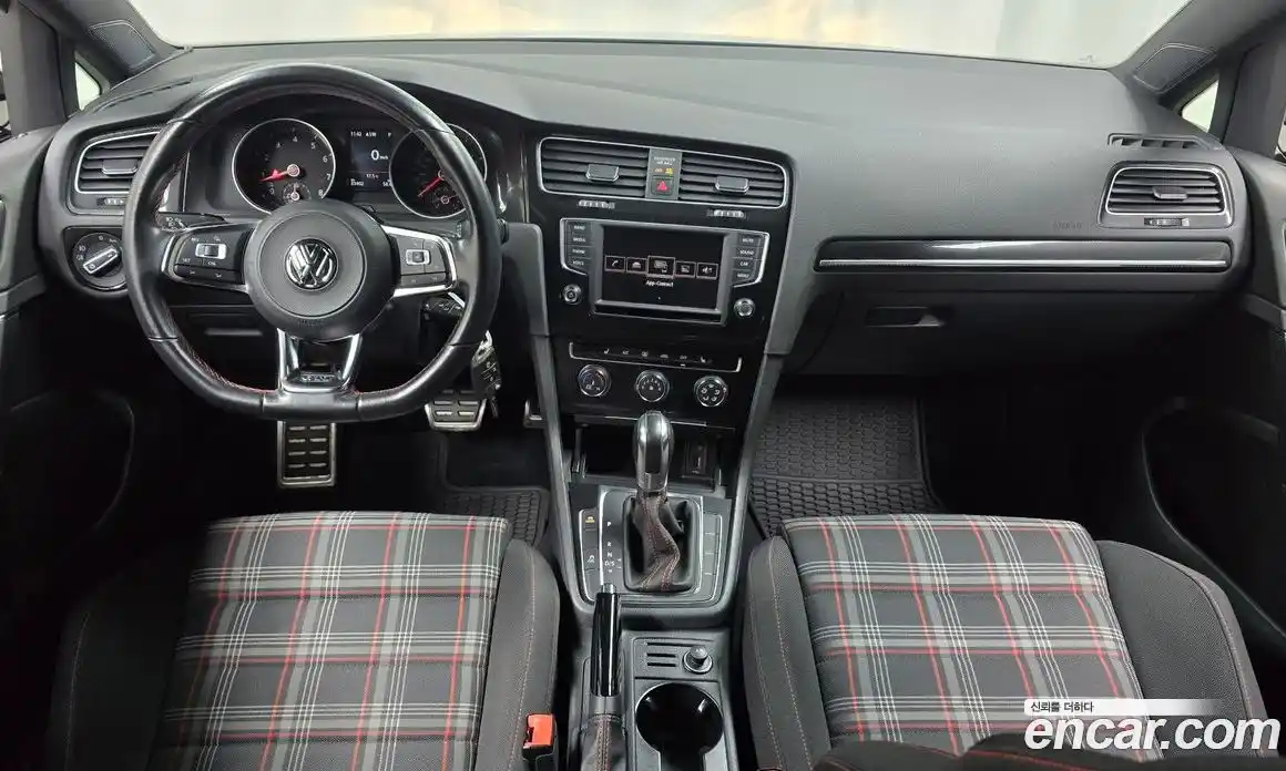Volkswagen Golf 2017 2.0 гидро в Москве № 2060566, фото 7
