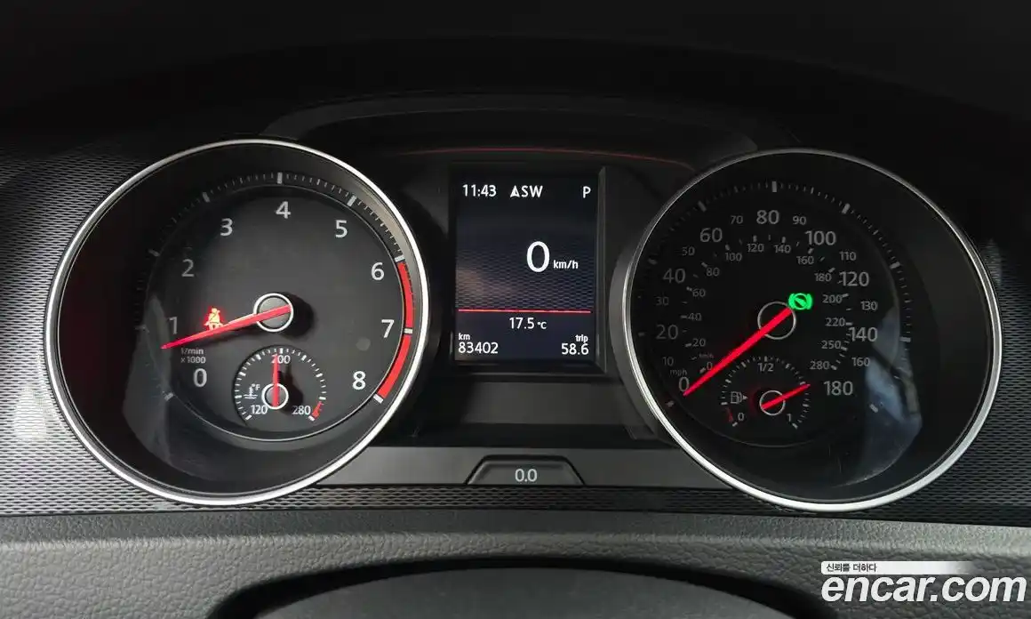 Volkswagen Golf 2017 2.0 гидро в Москве № 2060566, фото 8