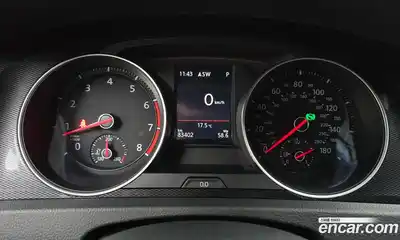 Volkswagen Golf 2017 2.0 гидро в Москве № 2060566, миниатюра 8