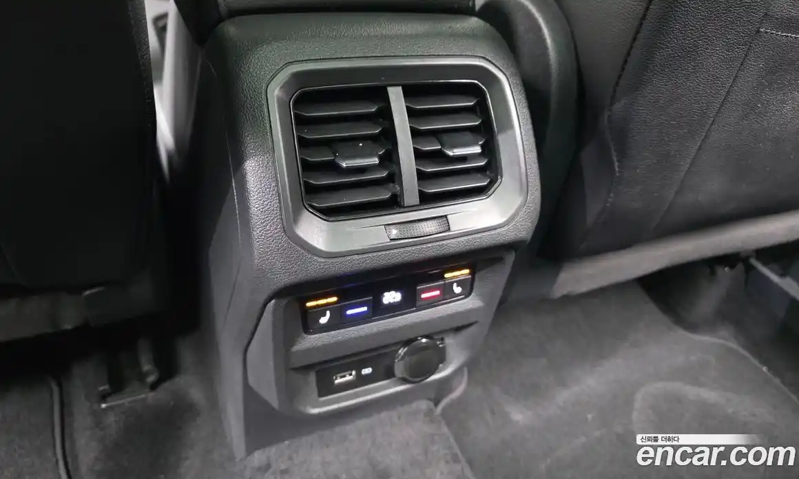 Volkswagen Tiguan 2020 2.0 гидро в Москве № 2060756, фото 23