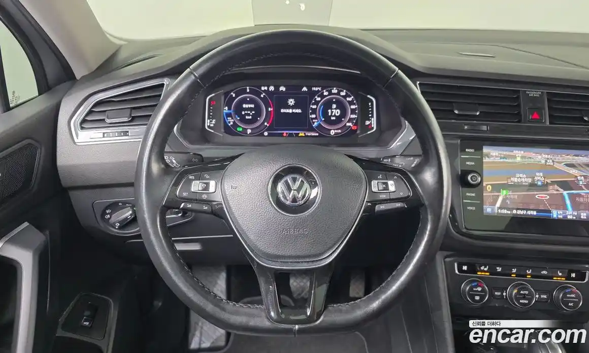 Volkswagen Tiguan 2020 2.0 гидро в Москве № 2060756, фото 29