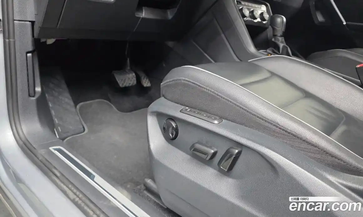 Volkswagen Tiguan 2020 2.0 гидро в Москве № 2060756, фото 35