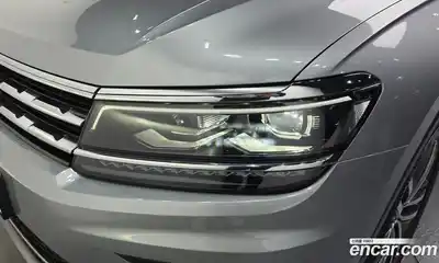 Volkswagen Tiguan 2020 2.0 гидро в Москве № 2060756, миниатюра 8