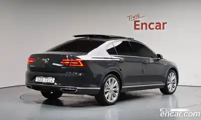 Volkswagen Passat 2018 2.0 гидро в Москве № 2060775, миниатюра 2