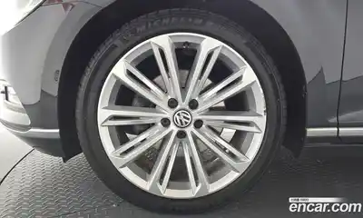 Volkswagen Passat 2018 2.0 гидро в Москве № 2060775, миниатюра 5