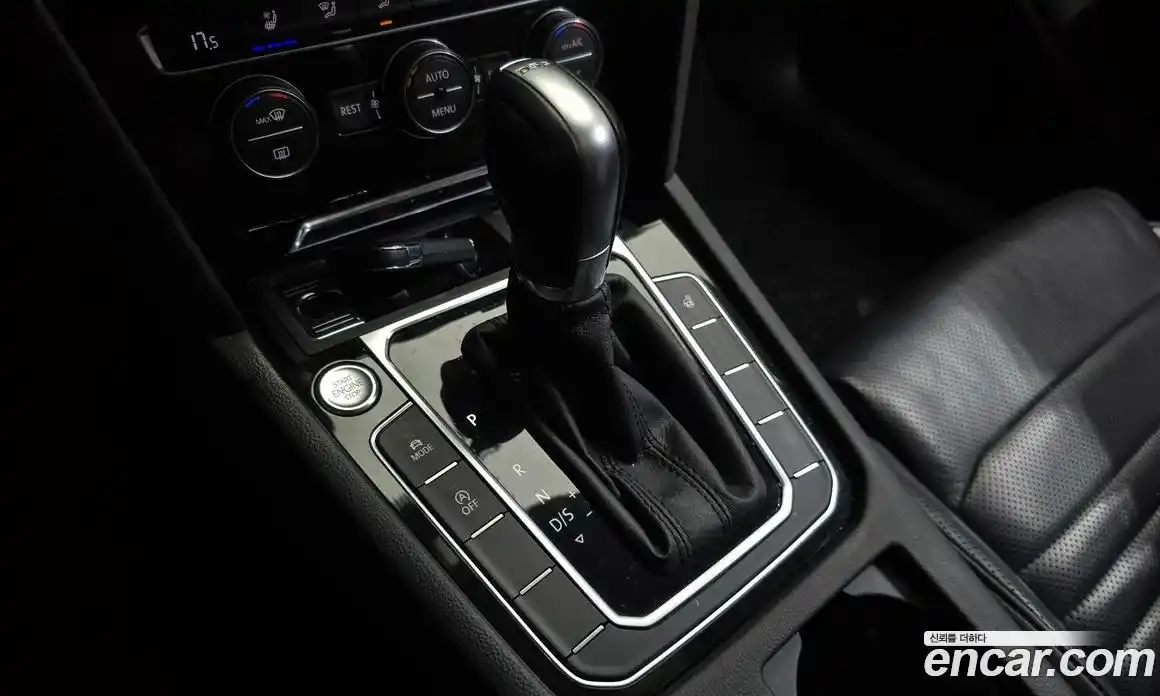 Volkswagen Passat 2018 2.0 гидро в Москве № 2060775, фото 9