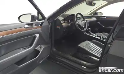 Volkswagen Passat 2018 2.0 гидро в Москве № 2060775, миниатюра 10