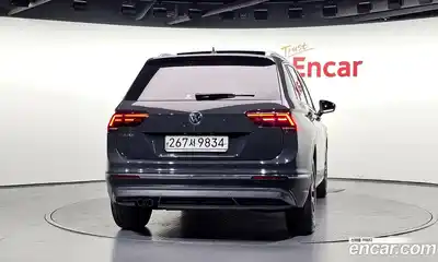 Volkswagen Tiguan 2019 2.0 гидро в Москве № 2060877, миниатюра 4