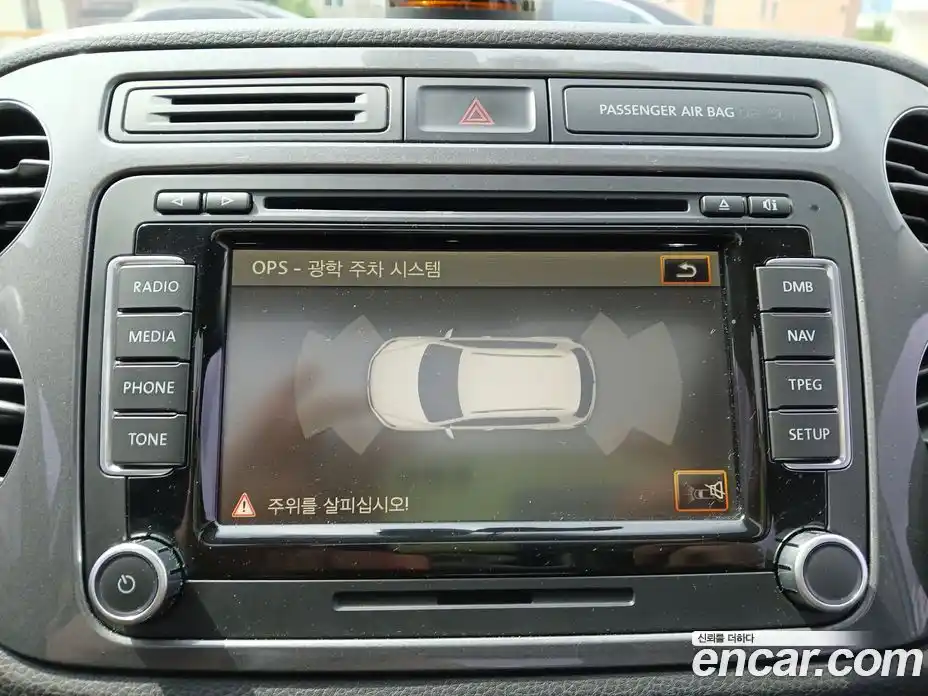 Volkswagen Tiguan 2012 2.0 гидро в Москве № 2061107, фото 14
