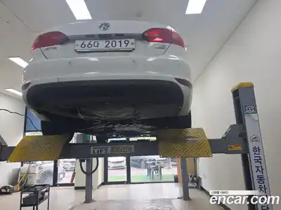 Volkswagen Jetta 2014 1.6 гидро в Москве № 2061121, миниатюра 2
