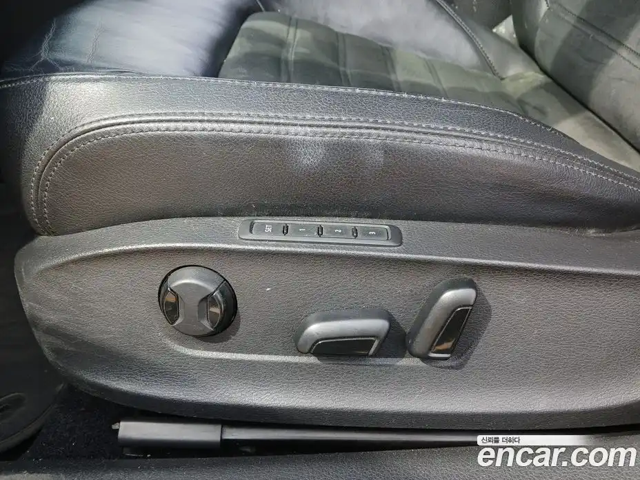 Volkswagen Passat 2013 2.0 гидро в Москве № 2061155, фото 18