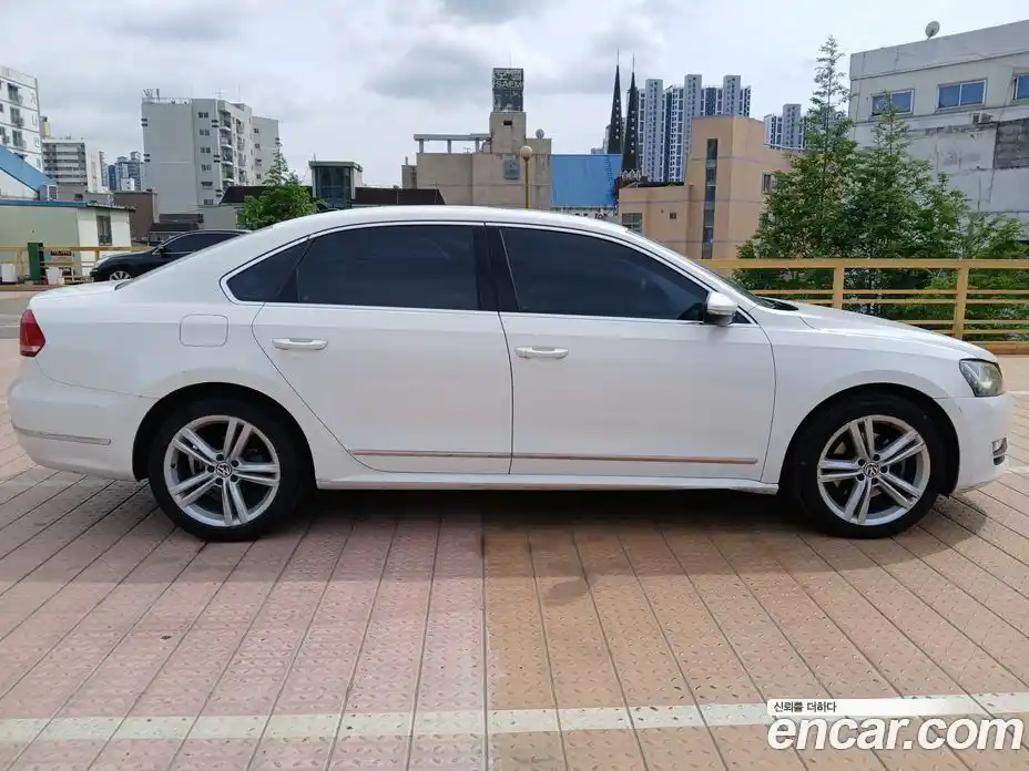 Volkswagen Passat 2013 2.0 гидро в Москве № 2061155, фото 6