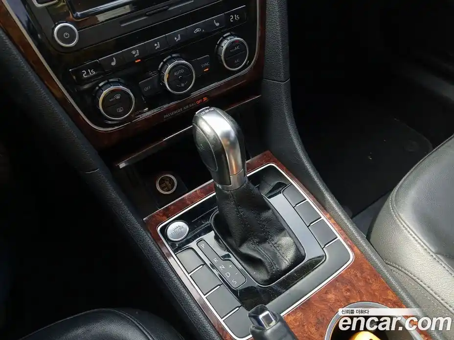 Volkswagen Passat 2013 2.0 гидро в Москве № 2061155, фото 8