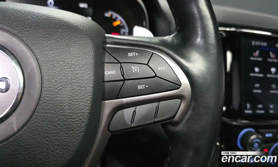 Jeep Cherokee 2020 3.6 гидро в Москве № 2061538, фото 28