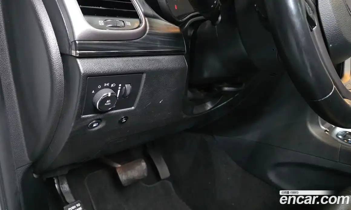 Jeep Cherokee 2020 3.6 гидро в Москве № 2061538, фото 32