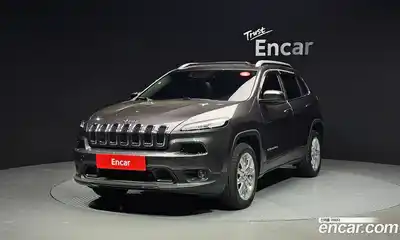 Jeep Cherokee 2.4 Longitude High AWD