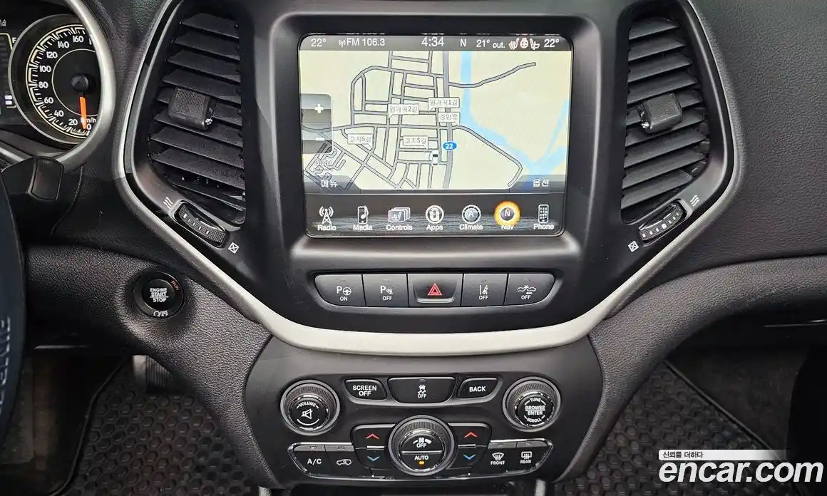 Jeep Cherokee 2017 2.4 гидро в Москве № 2061735, фото 14