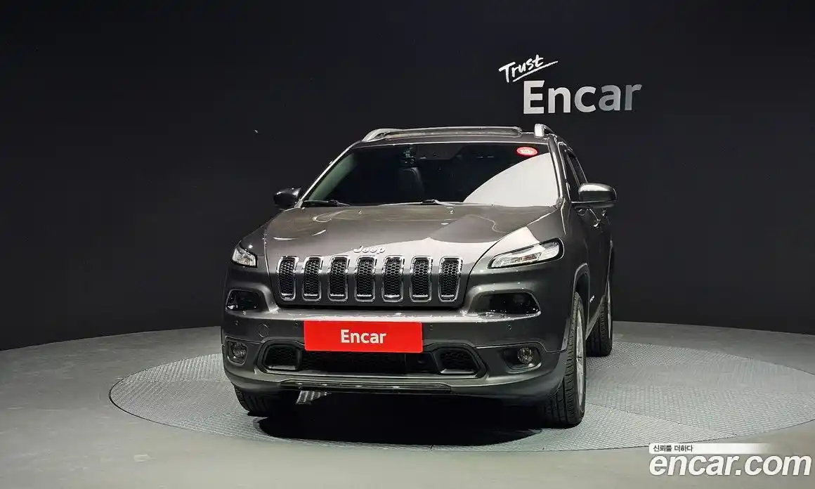 Jeep Cherokee 2017 2.4 гидро в Москве № 2061735, фото 3