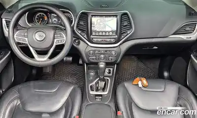Jeep Cherokee 2017 2.4 гидро в Москве № 2061735, миниатюра 7