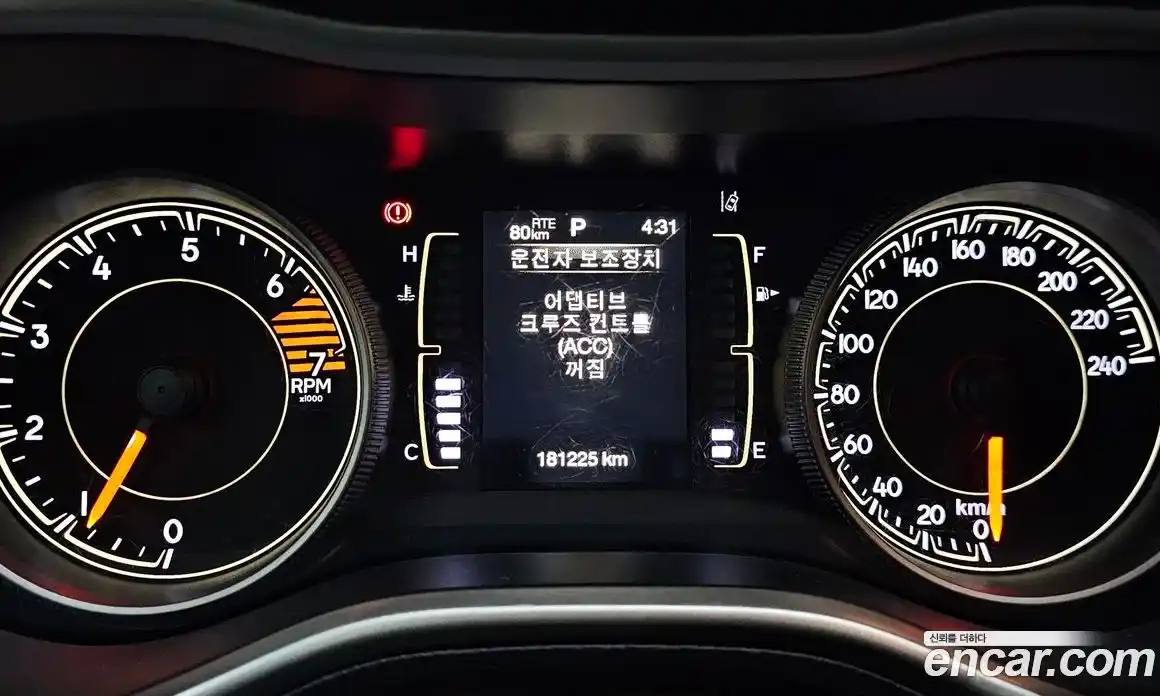 Jeep Cherokee 2017 2.4 гидро в Москве № 2061735, фото 8