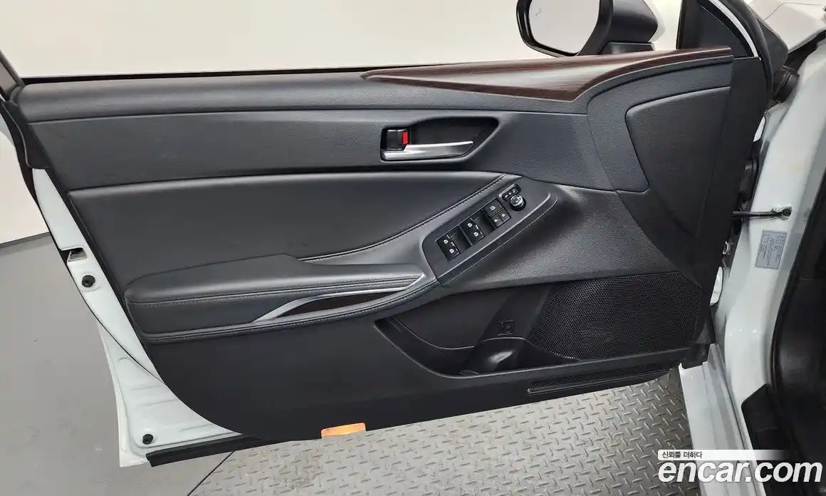 Toyota Avalon 2019 2.5 гидро в Москве № 2061986, фото 14