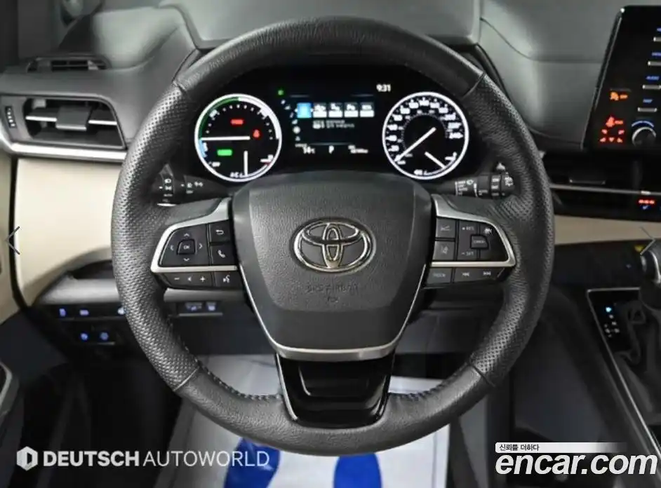 Toyota Sienna 2023 2.5 гидро в Москве № 2062331, фото 13