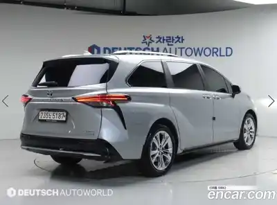 Toyota Sienna 2023 2.5 гидро в Москве № 2062331, миниатюра 2